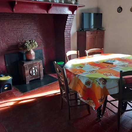 Maison de campagne Les Chênes. Panjas Extérieur photo